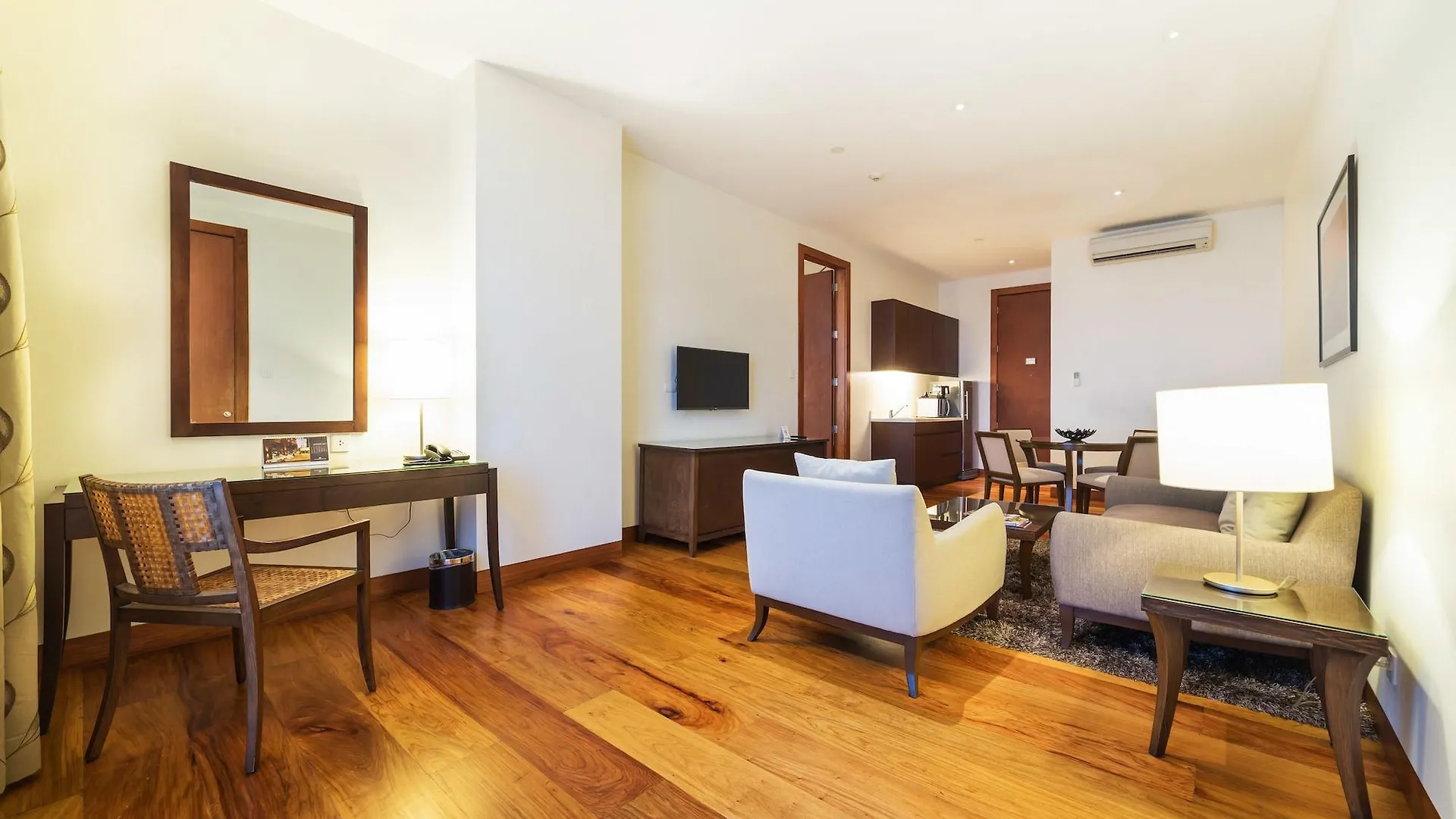 *****  City Garden Grand Hotel Makati City Filippinerna