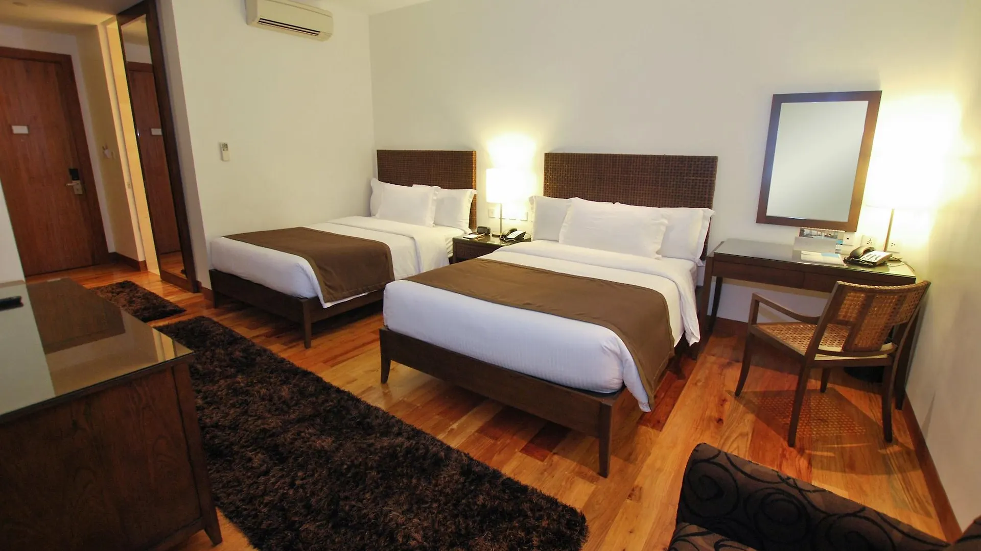 City Garden Grand Hotel Makati City