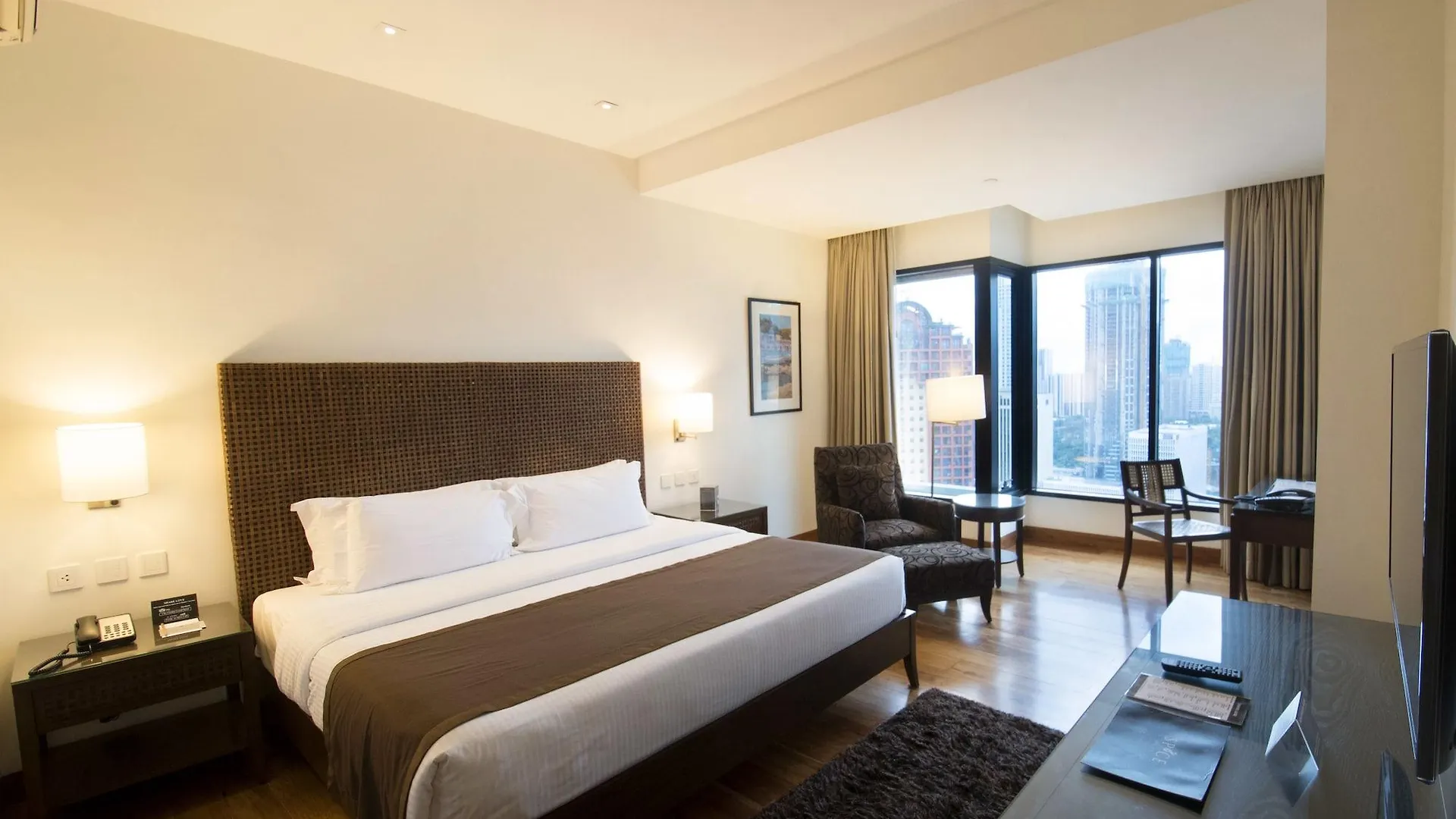City Garden Grand Hotel Makati City