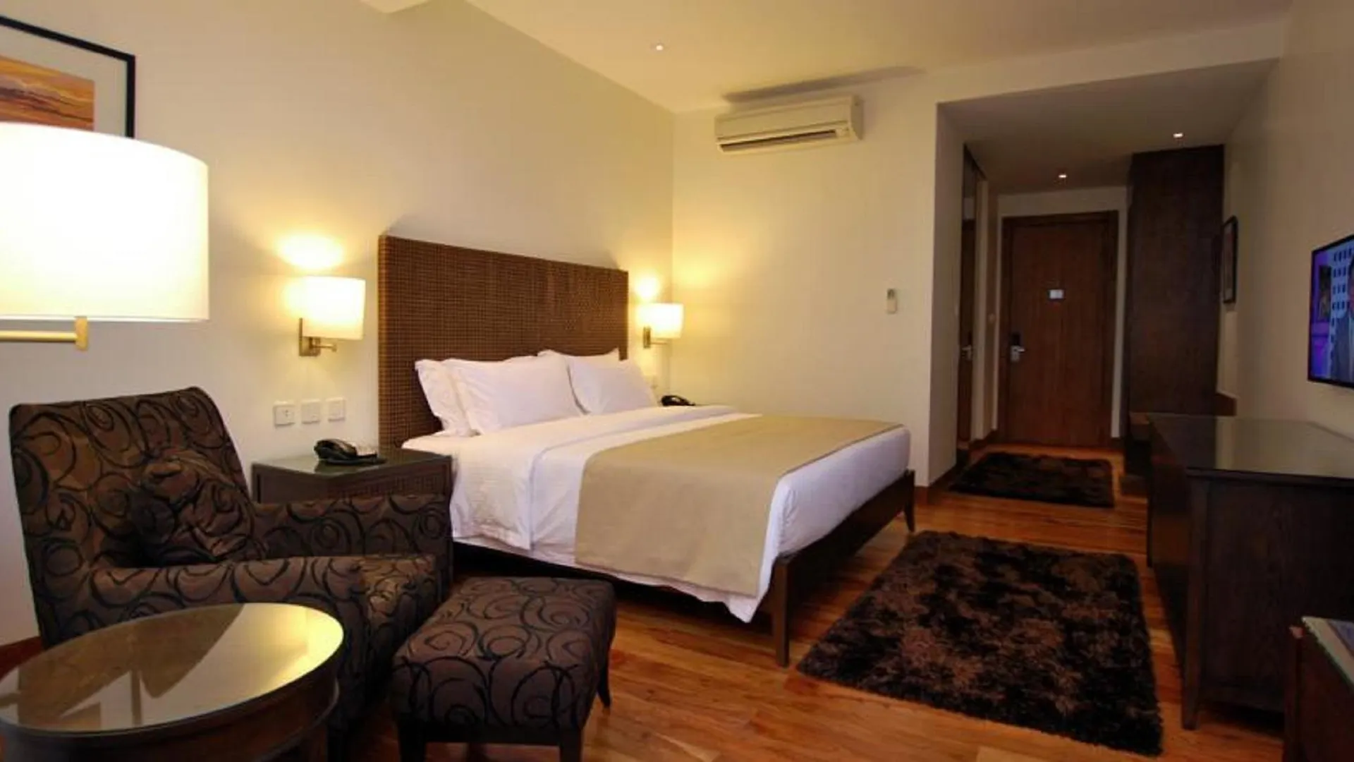 City Garden Grand Hotel Makati City