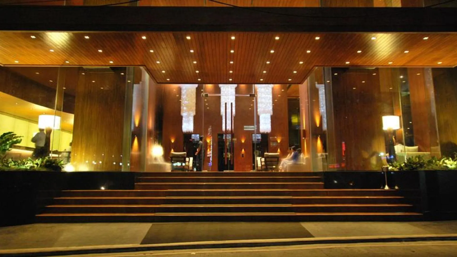 City Garden Grand Hotel Makati City