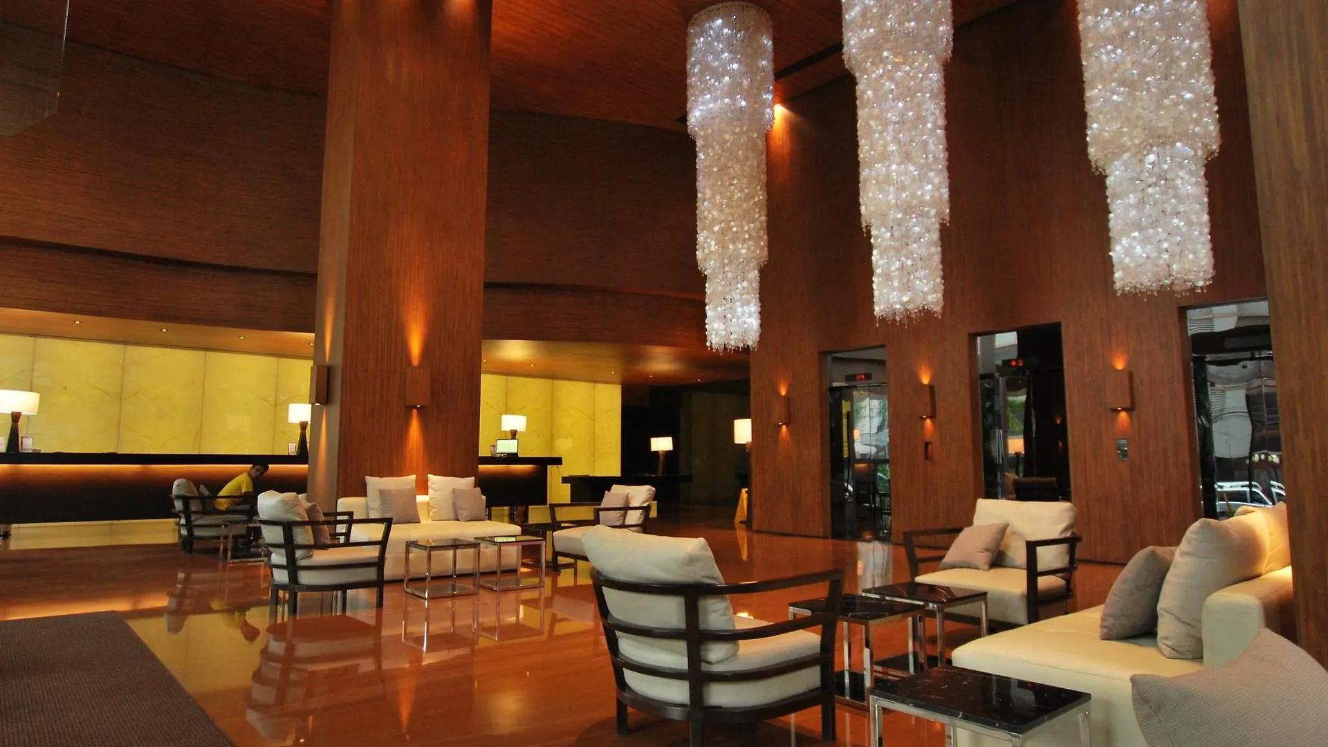 City Garden Grand Hotel Makati City