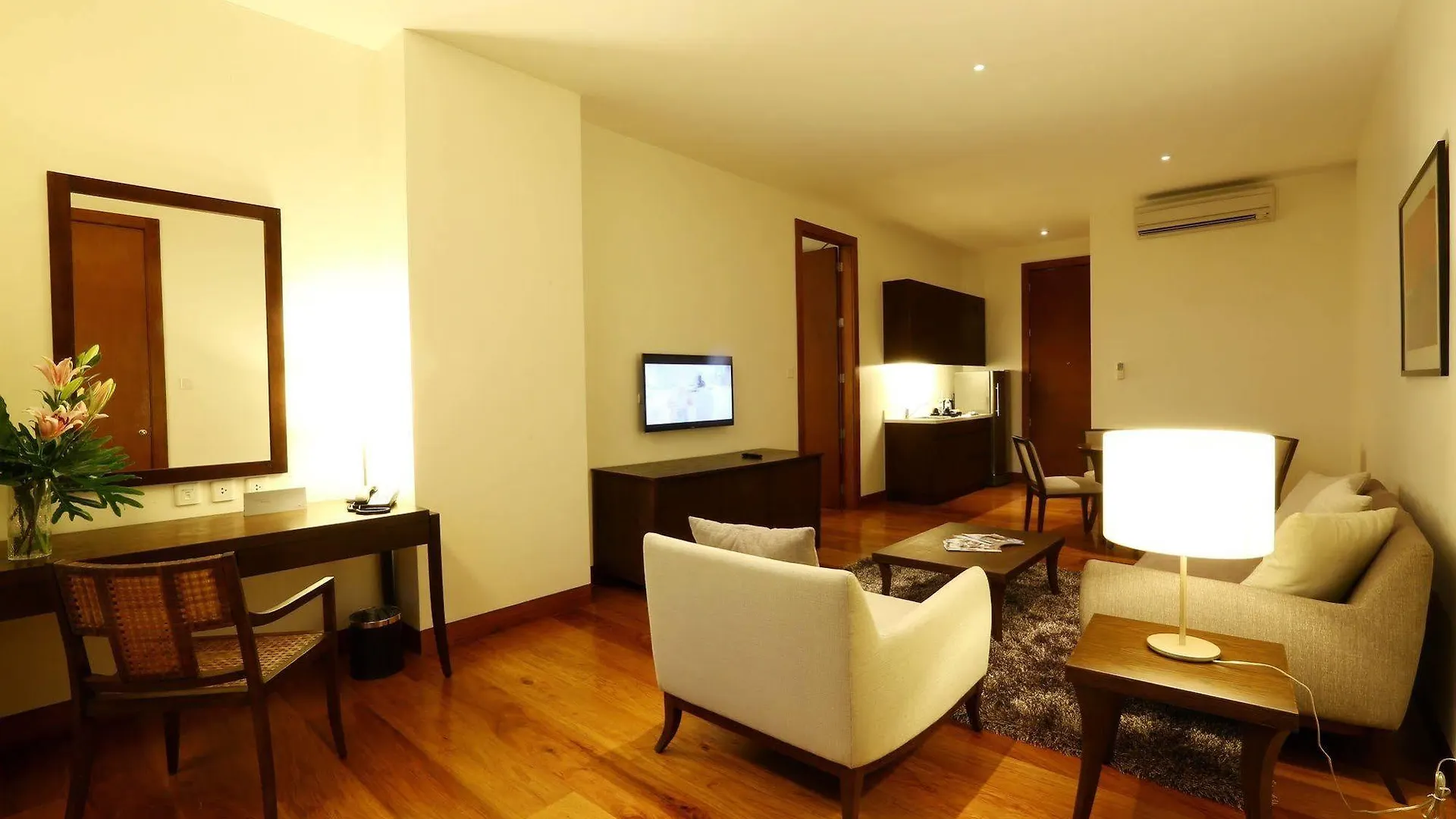 City Garden Grand Hotel Makati City