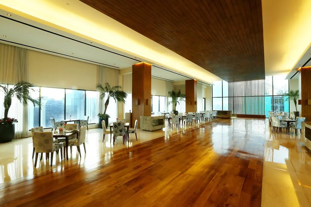 *****  City Garden Grand Hotel Makati City Filipinas